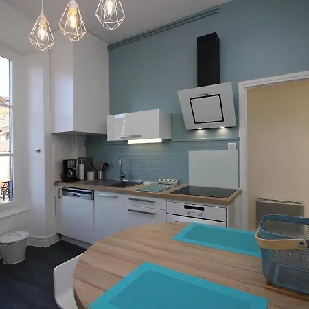 Centre - Beau T2 Renove, Wifi Et Cuisine Equipee - Fr-1-608-159 * La Bourboule